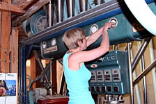 Einstellen der Mühlenmaschinen Mühlenmaschinen in der Tantenmühle Malsburg